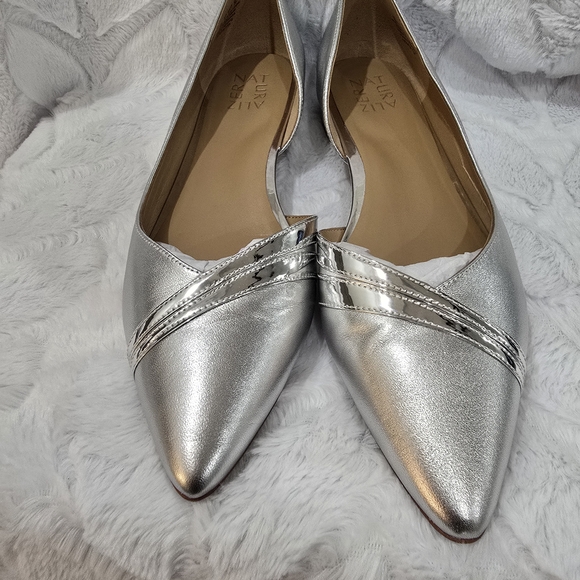 Naturalizer Shoes - Naturalizer Silver Pointed Toe Women's Flats - Metallic D'Orsay Style, Size 10
